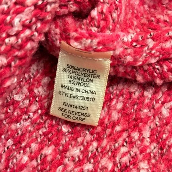 Sincerely Jules • Oversized Cropped Sweater - Picture 6 of 7